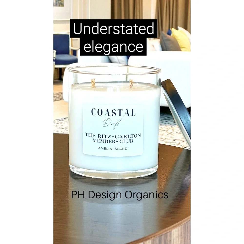 Ritz Carlton 9oz Members Club Coastal Drift‎ Scented Organic Candle